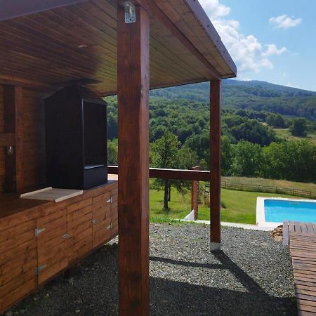 Le Chalet M - Cabana Cu O Panorama De Poveste. Surdesti  Εξωτερικό φωτογραφία