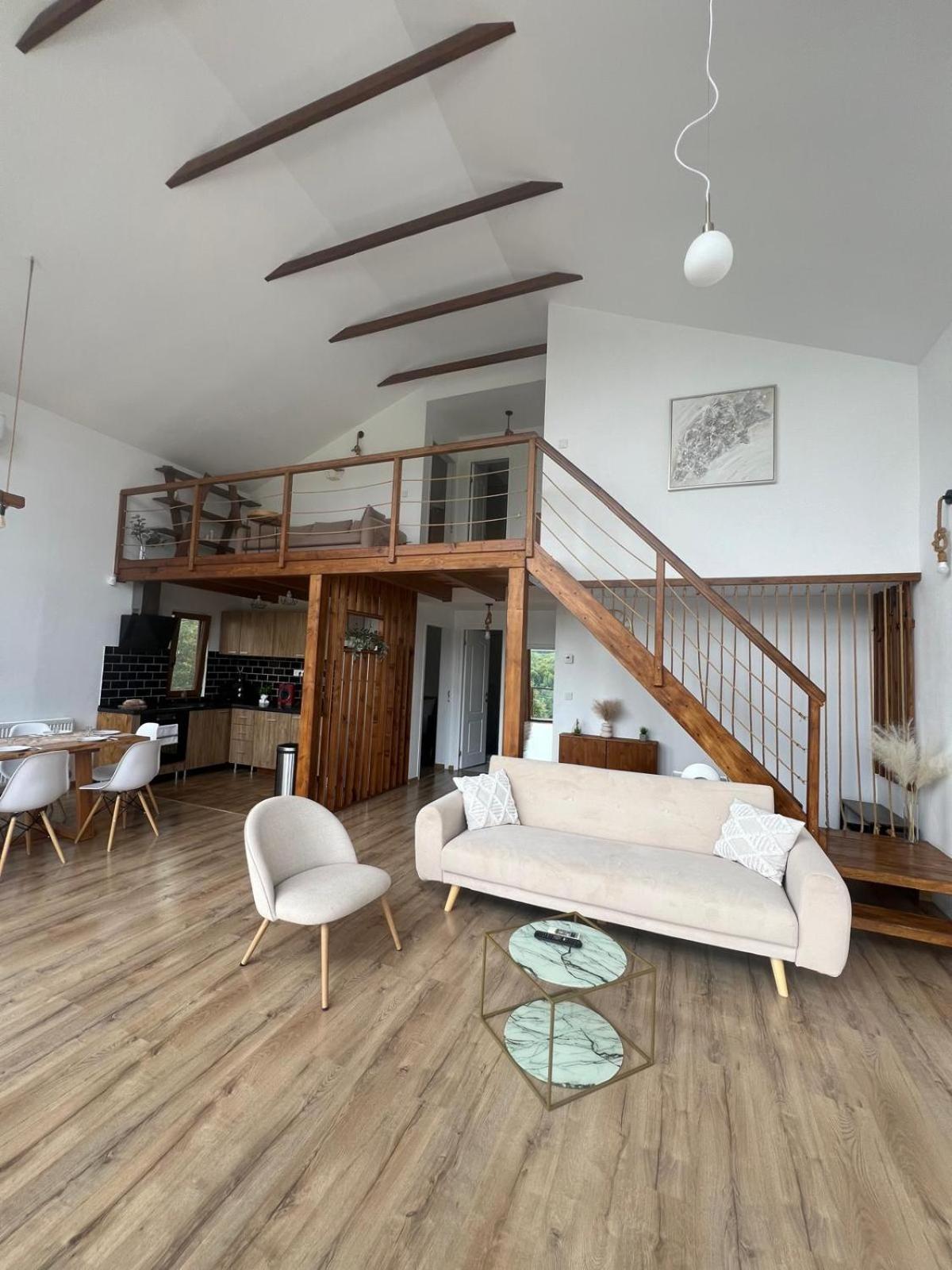 Le Chalet M - Cabana Cu O Panorama De Poveste. Surdesti  Εξωτερικό φωτογραφία